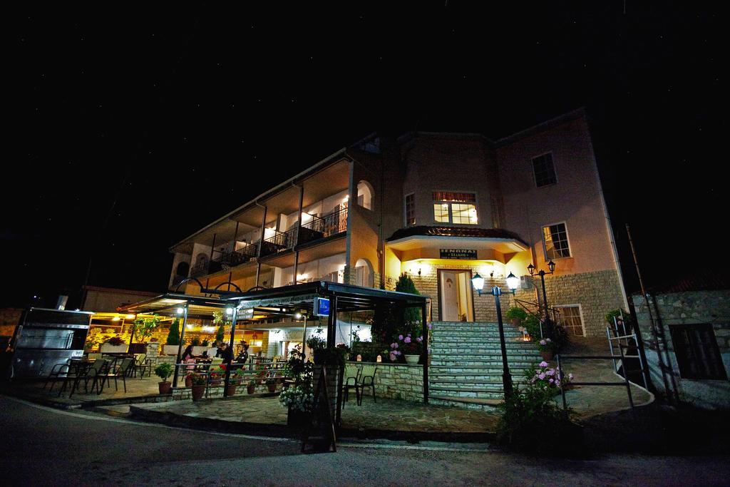 Hotel Χenonas Ziakos Amárantos Exterior foto